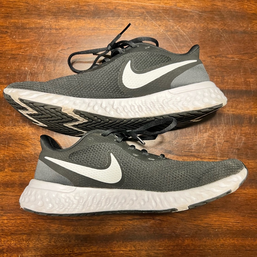 Nike Running Sneaker